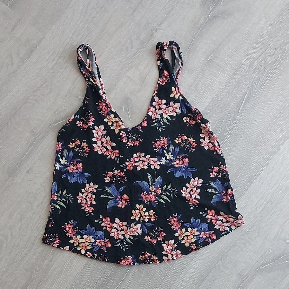 Floral Black Sleeveless Top